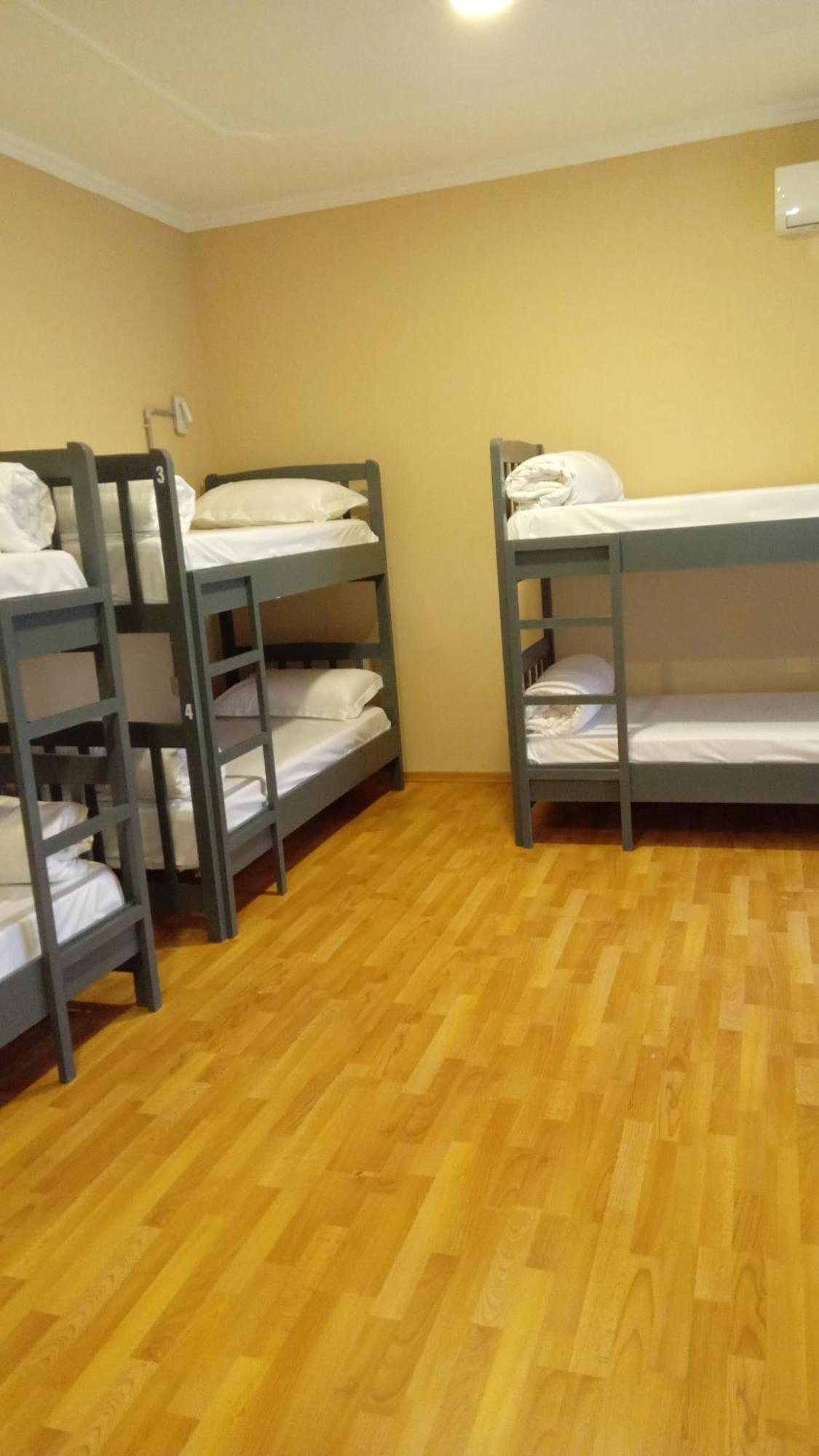 Mandarine Hostel Tirana Exterior photo
